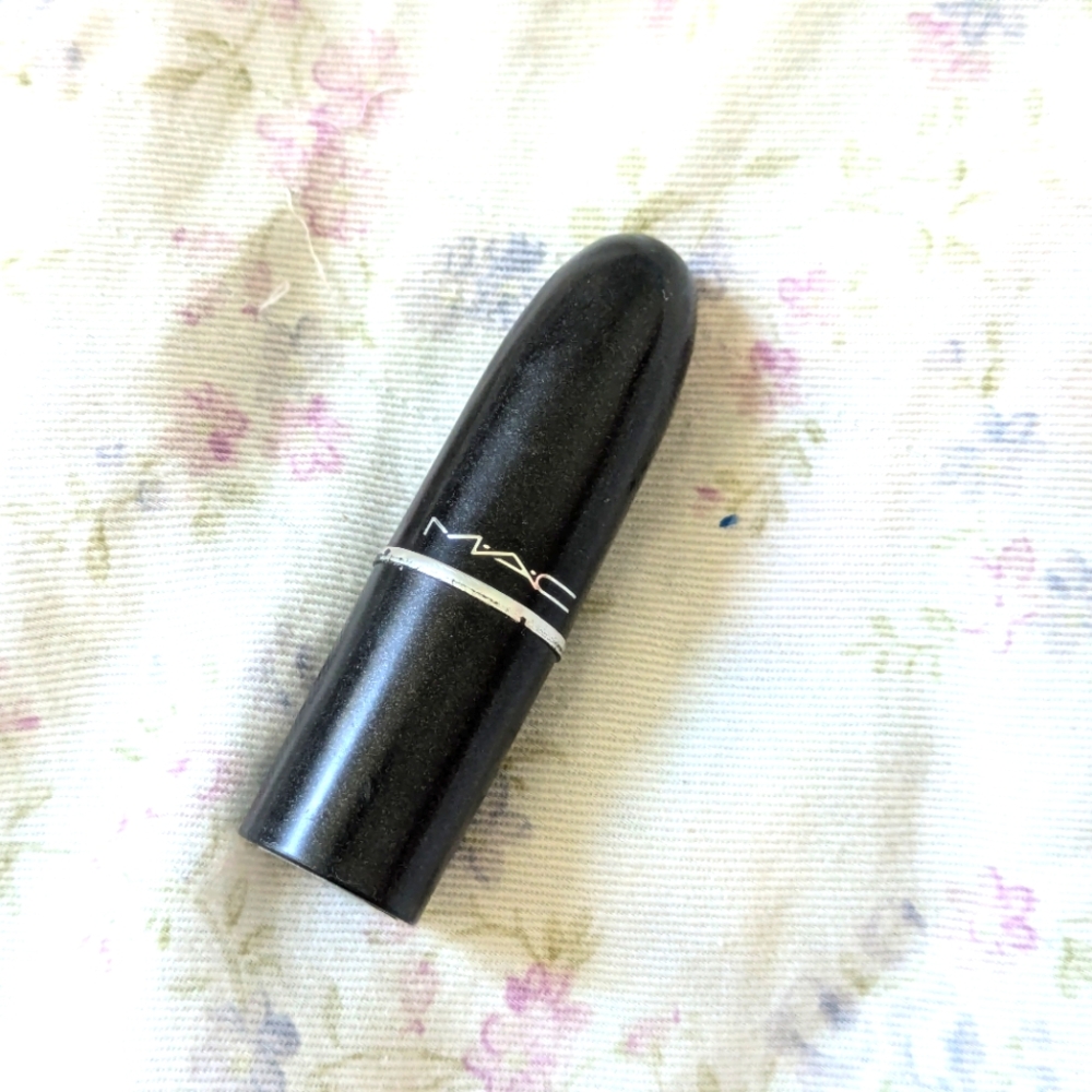 MAC Cosmetics Mini Matte Lipstick (Shade—Lady Danger)